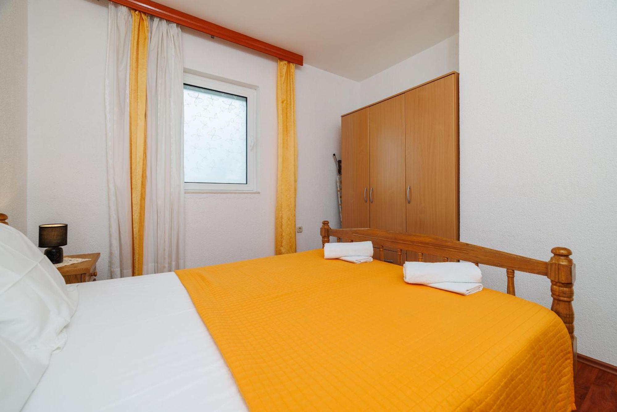 Apartments Mirela カルロバッグ エクステリア 写真
