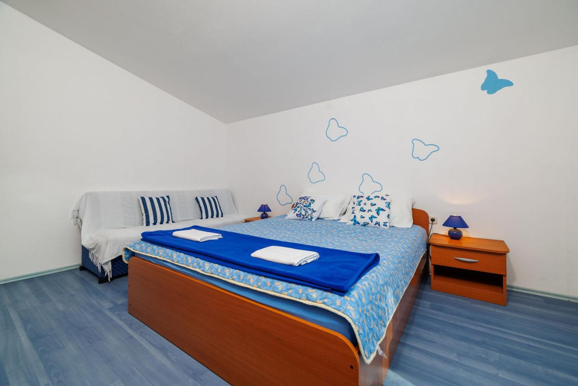 Apartments Mirela カルロバッグ エクステリア 写真